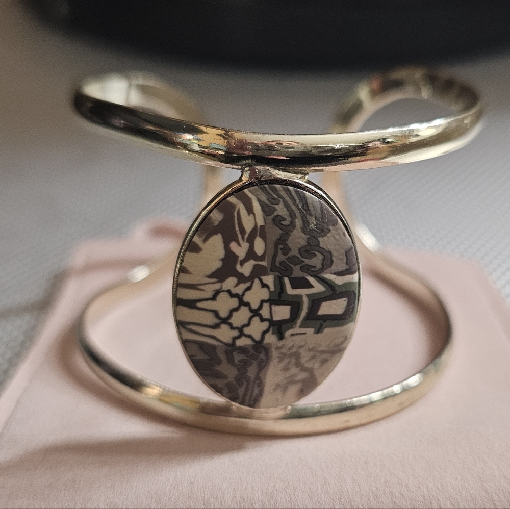 Jilzarah Artisan Clay Pattern Bracelet In SilverTone